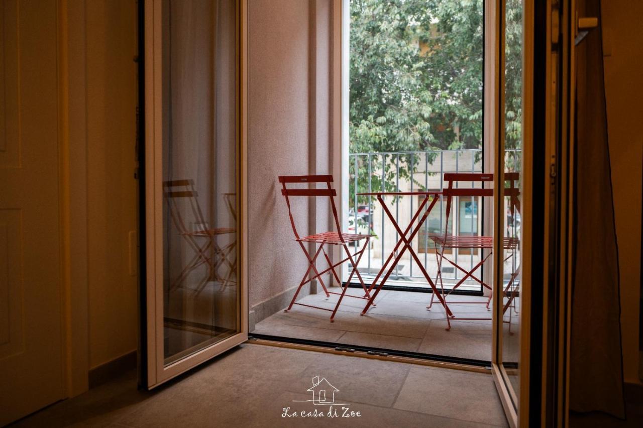 La Casa Di Zoe Hotel มันเฟรโดเนีย ภายนอก รูปภาพ
