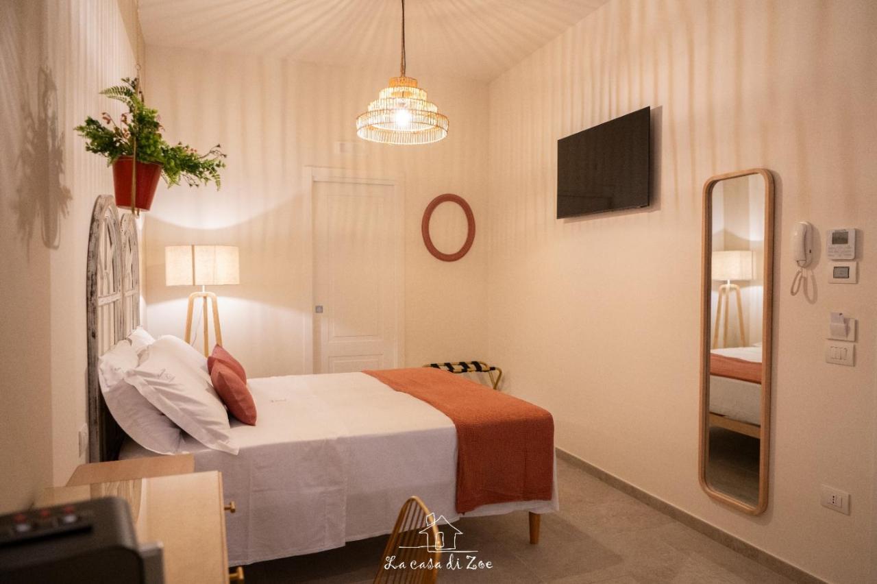 La Casa Di Zoe Hotel มันเฟรโดเนีย ภายนอก รูปภาพ