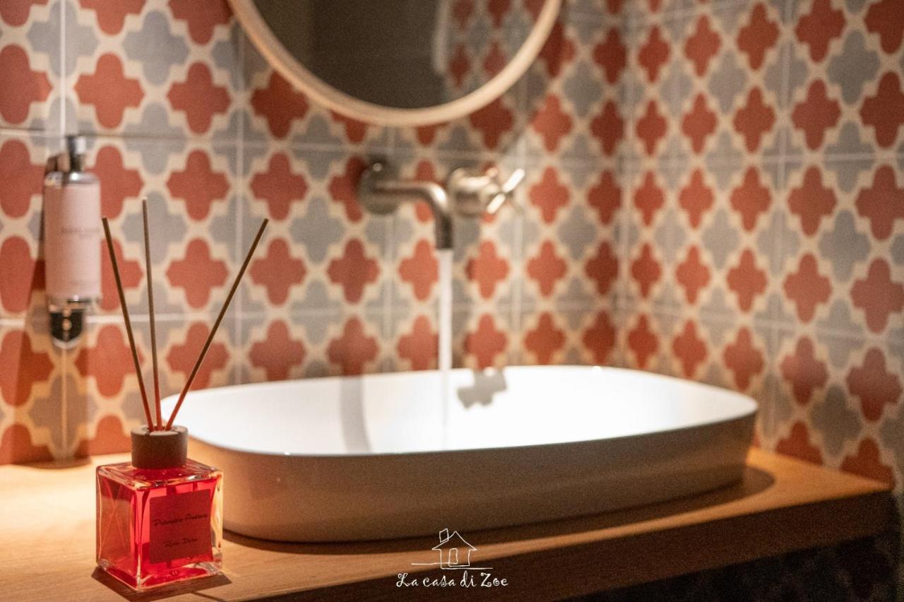 La Casa Di Zoe Hotel มันเฟรโดเนีย ภายนอก รูปภาพ